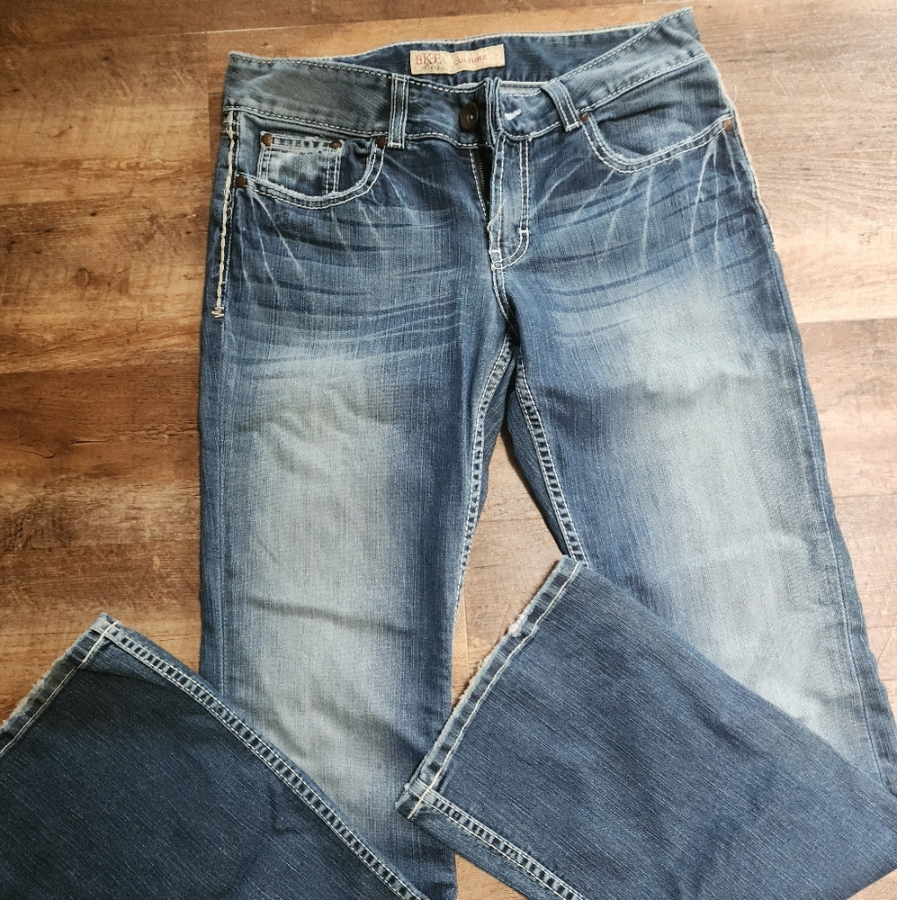 BkE Culture 31x35 1/2